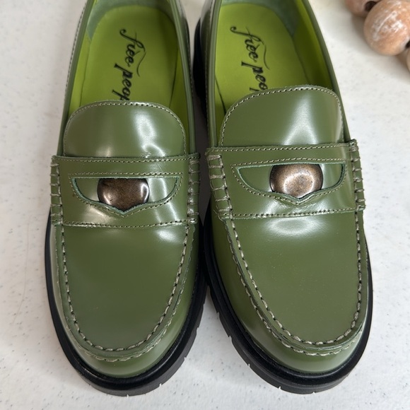 Free People Liv Loafer (Serpent Green) 6/36 - Picture 9 of 12